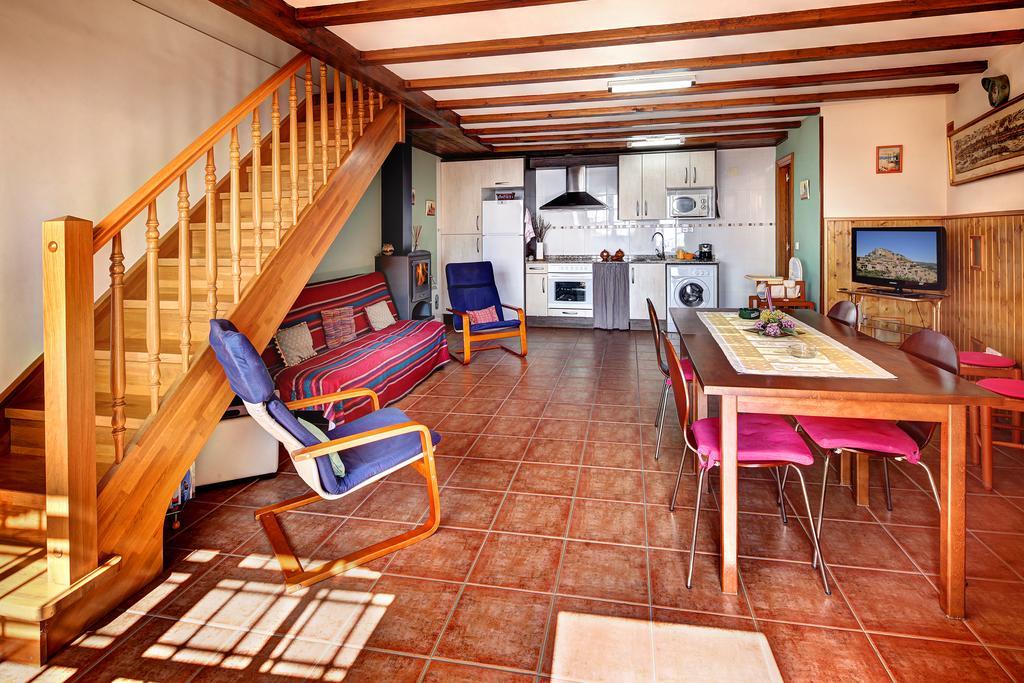 Apartamentos Bellavista Alquézar Rum bild